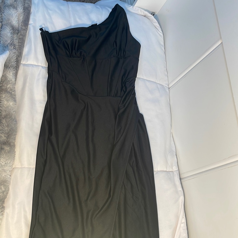 Worn for prom, it’s just in my closet.!